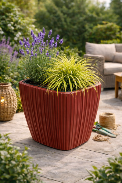 Blumenkübel Quadrat in Rillenoptik Rot